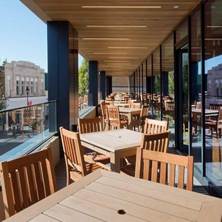 Premier Inn Staines Upon Thames エクステリア 写真